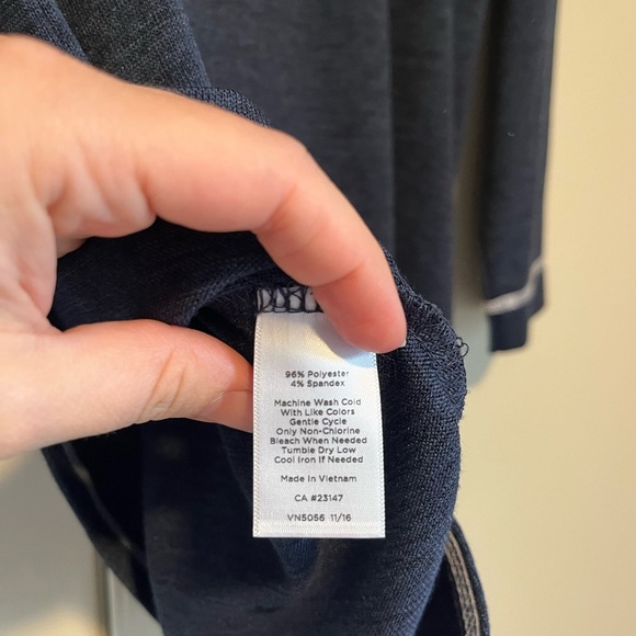 Talbots Navy Tunic Top - Picture 4 of 5